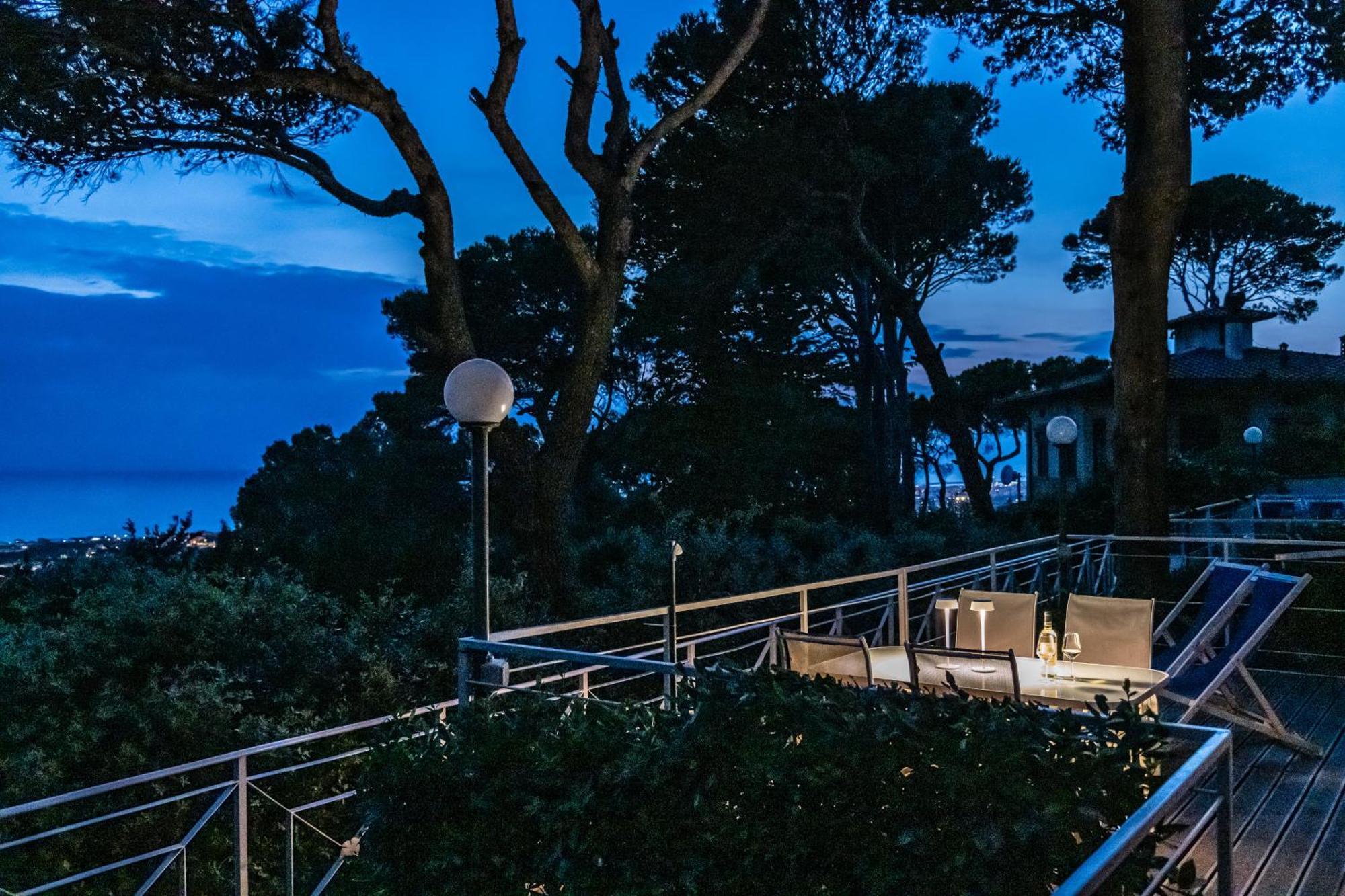 Appartamento Montenero Vista Mare Livorno Exteriör bild